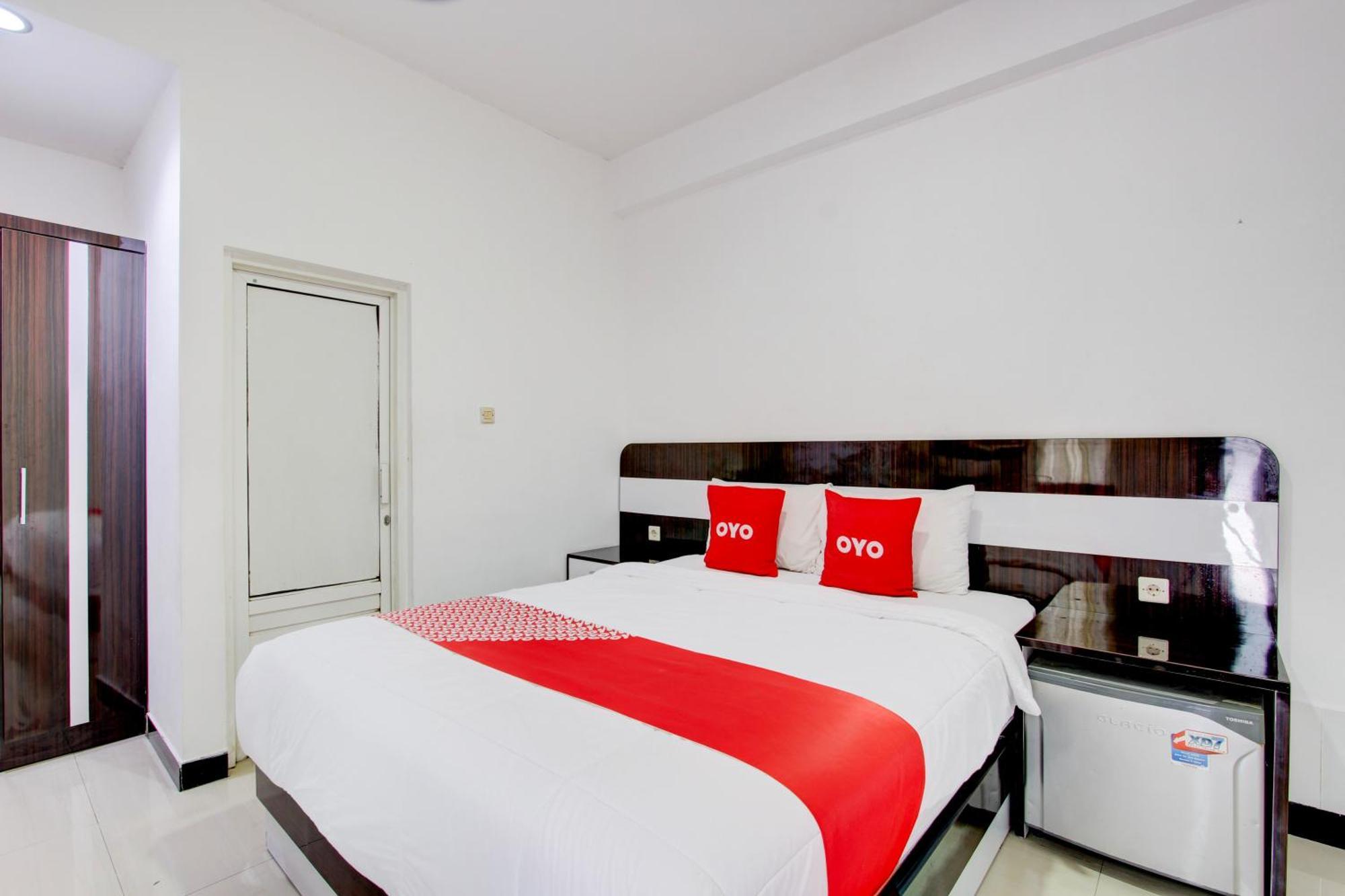 Oyo 409 Pondok Helomi Kalasan Esterno foto