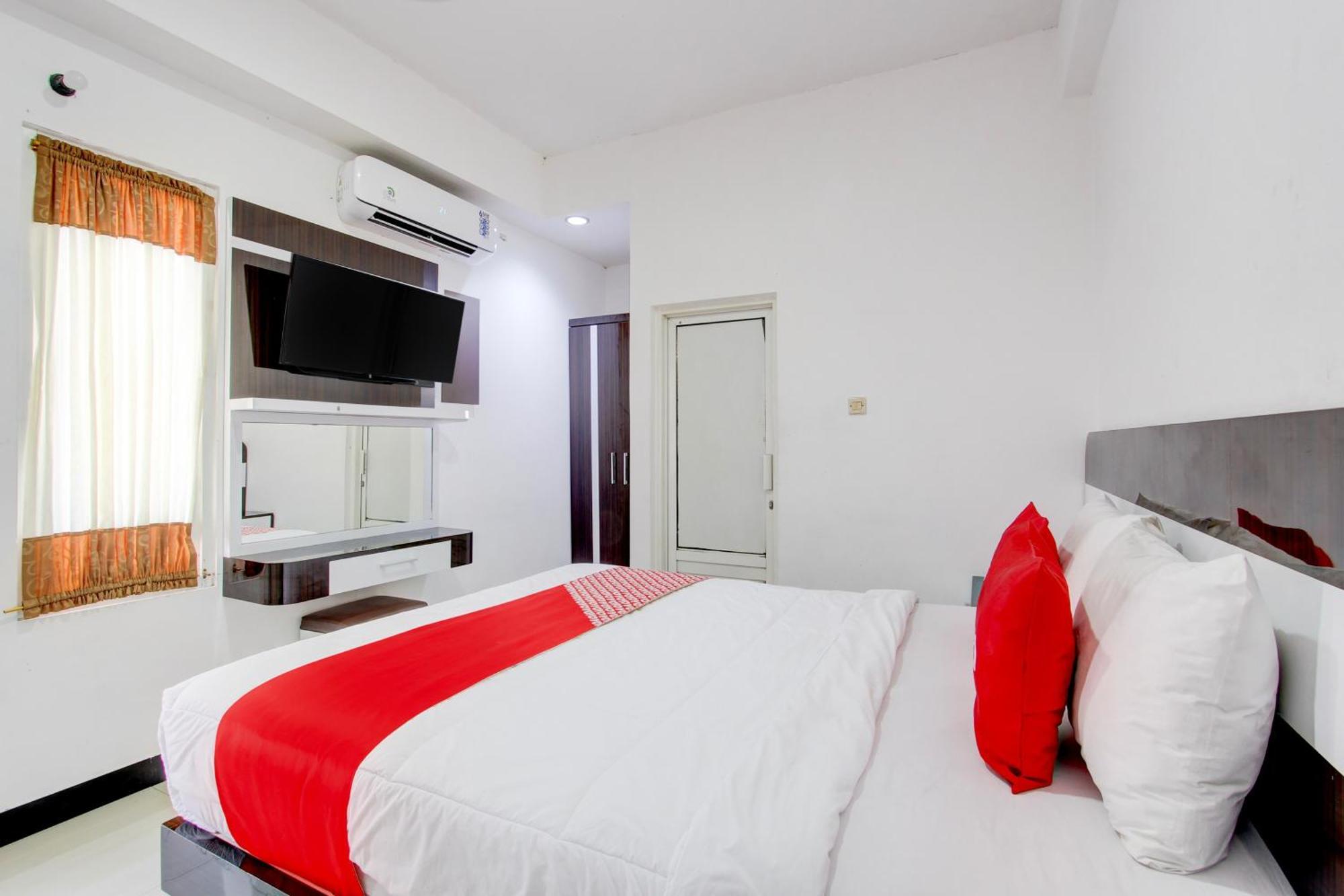 Oyo 409 Pondok Helomi Kalasan Esterno foto