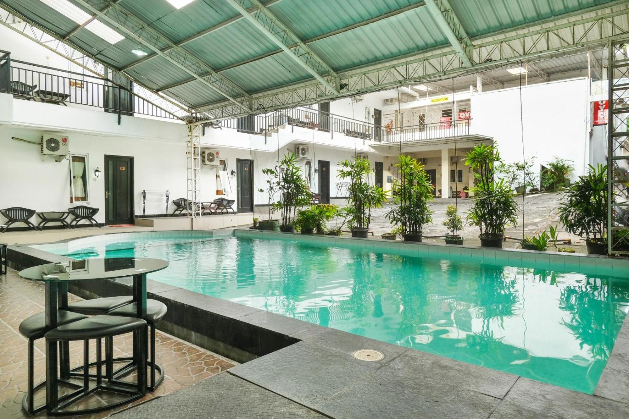 Oyo 409 Pondok Helomi Kalasan Esterno foto