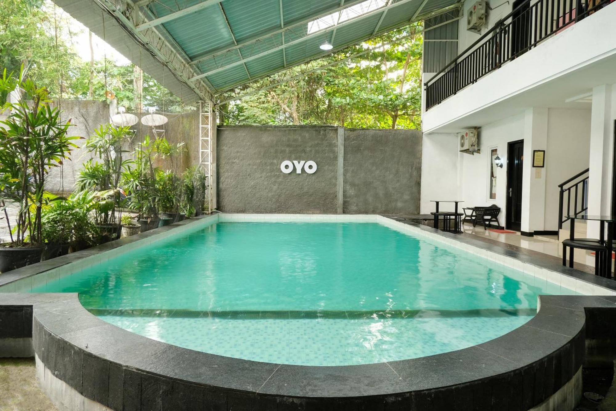 Oyo 409 Pondok Helomi Kalasan Esterno foto