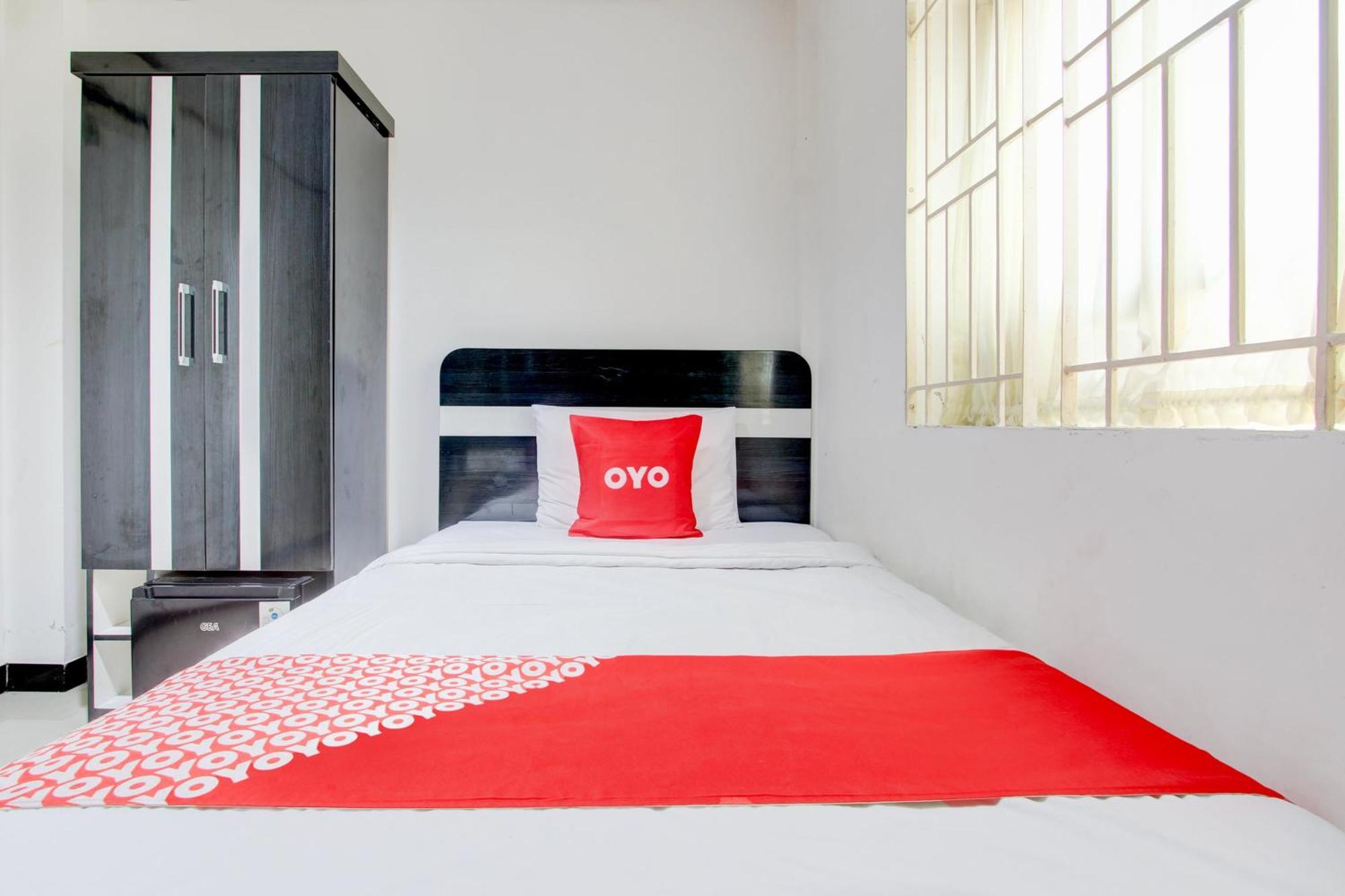 Oyo 409 Pondok Helomi Kalasan Esterno foto
